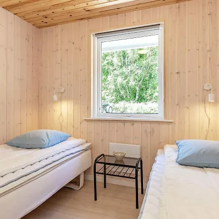 6 Person In Laeso-by Traum *